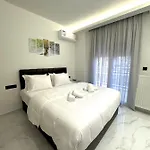 아파트 Agias Sofias Luxury *