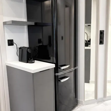 Agias Sofias Luxury דירה