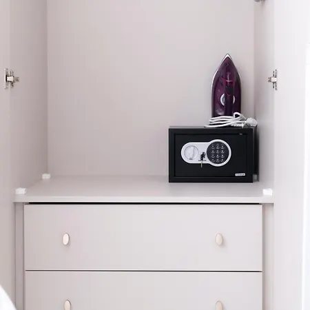 Agias Sofias Luxury דירה *