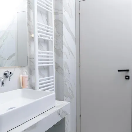 Agias Sofias Luxury סלוניקי