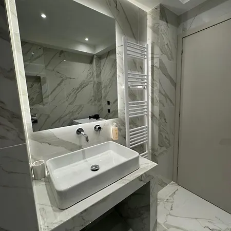 Agias Sofias Luxury *